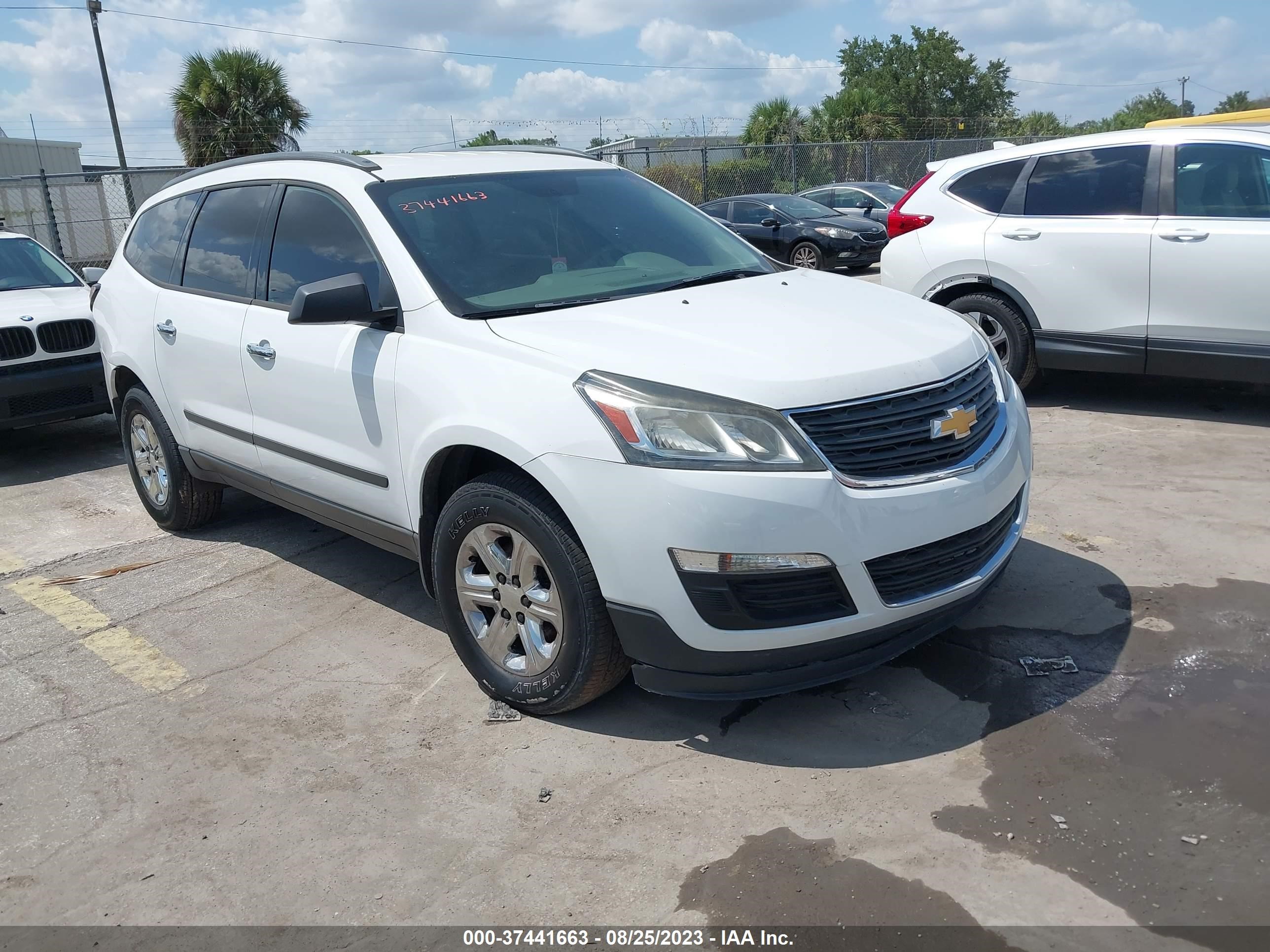 Photo 0 VIN: 1GNKRFKD5GJ150148 - CHEVROLET TRAVERSE 