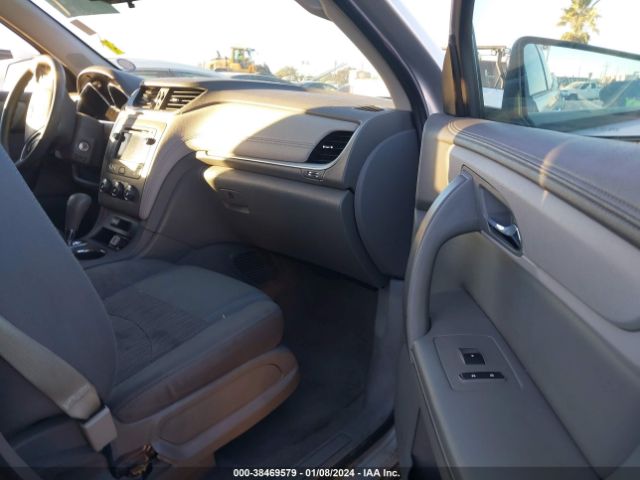 Photo 4 VIN: 1GNKRFKD5GJ264022 - CHEVROLET TRAVERSE 