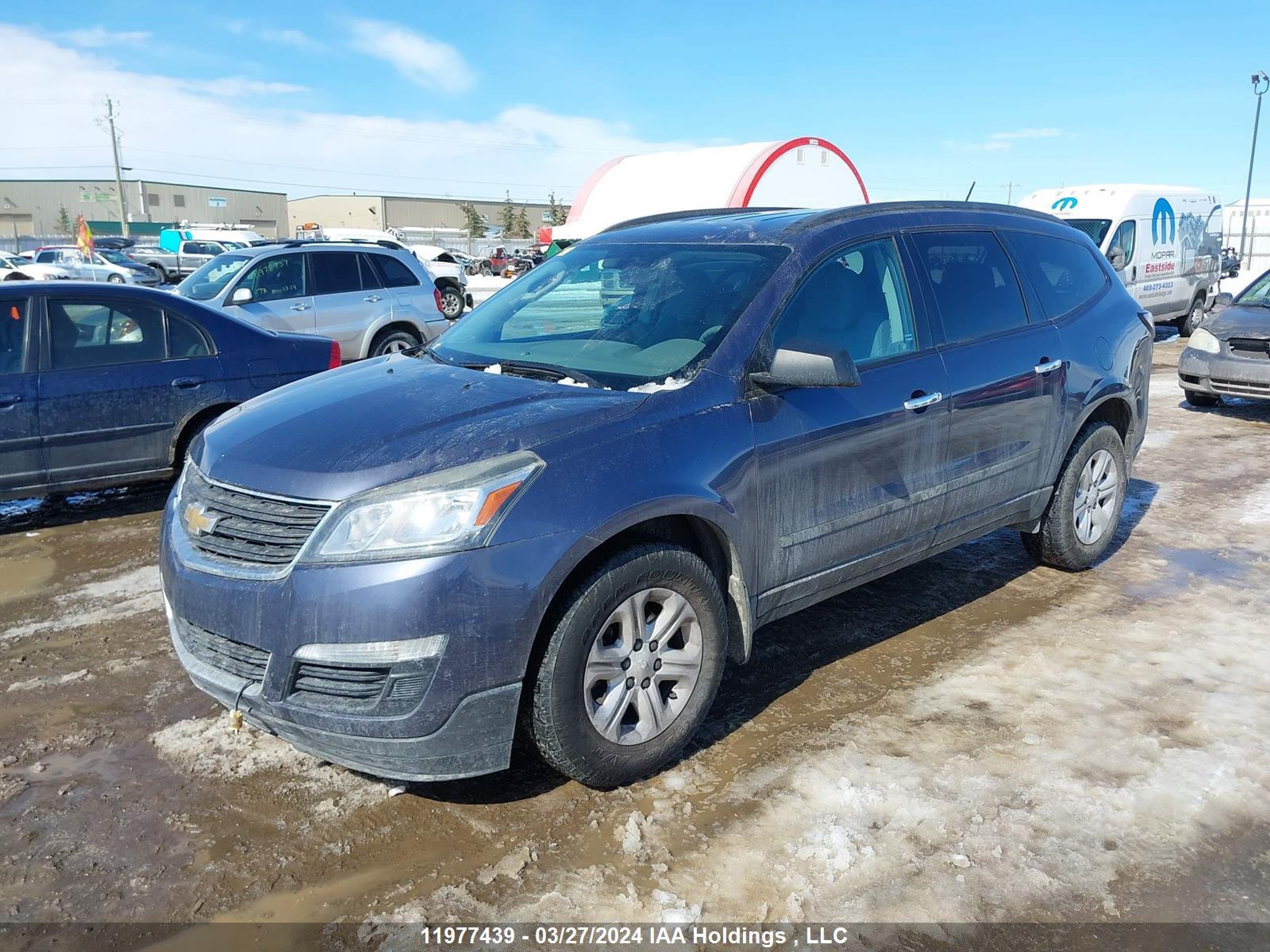 Photo 1 VIN: 1GNKRFKD6EJ304959 - CHEVROLET TRAVERSE 