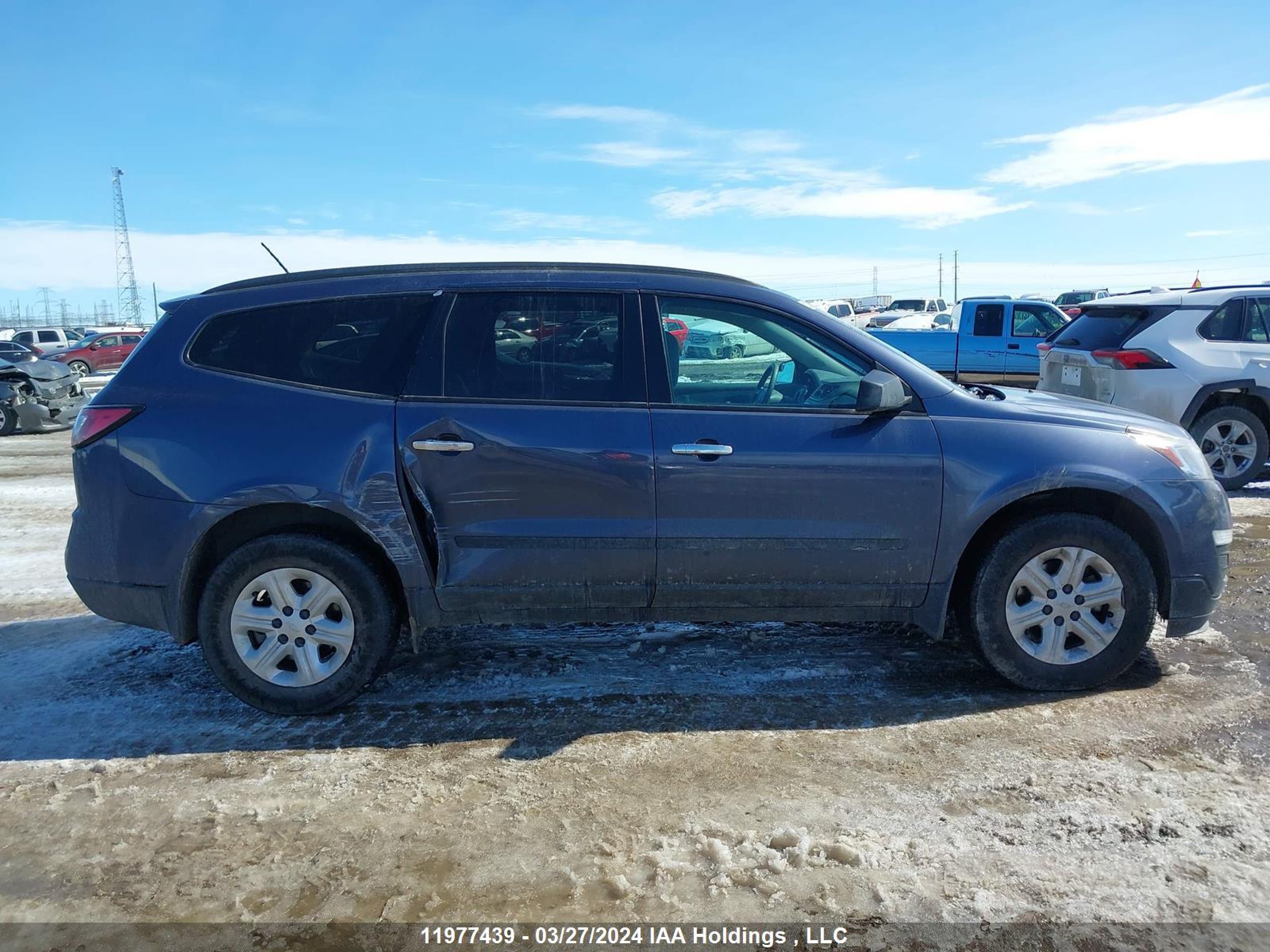 Photo 12 VIN: 1GNKRFKD6EJ304959 - CHEVROLET TRAVERSE 