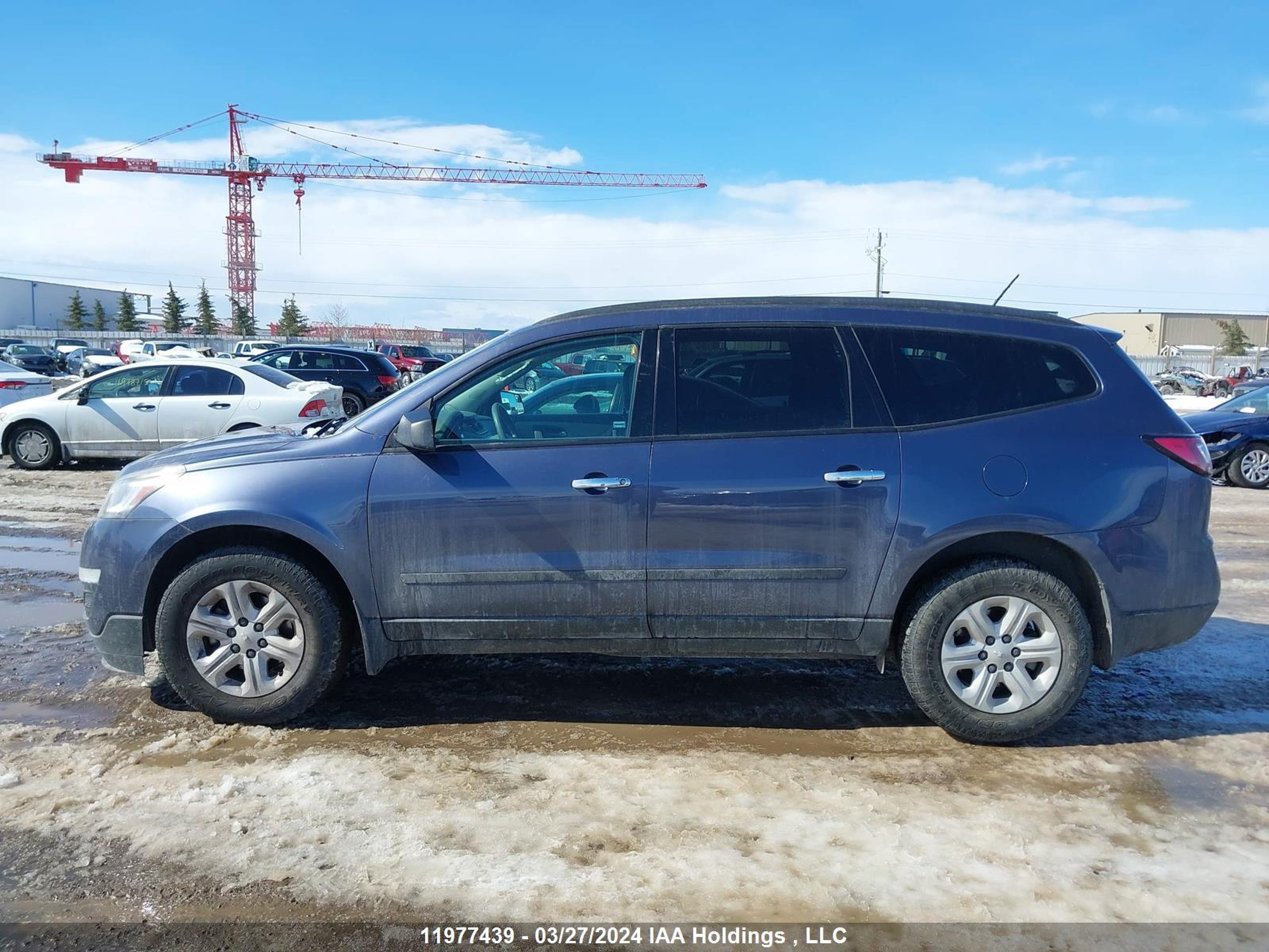 Photo 13 VIN: 1GNKRFKD6EJ304959 - CHEVROLET TRAVERSE 