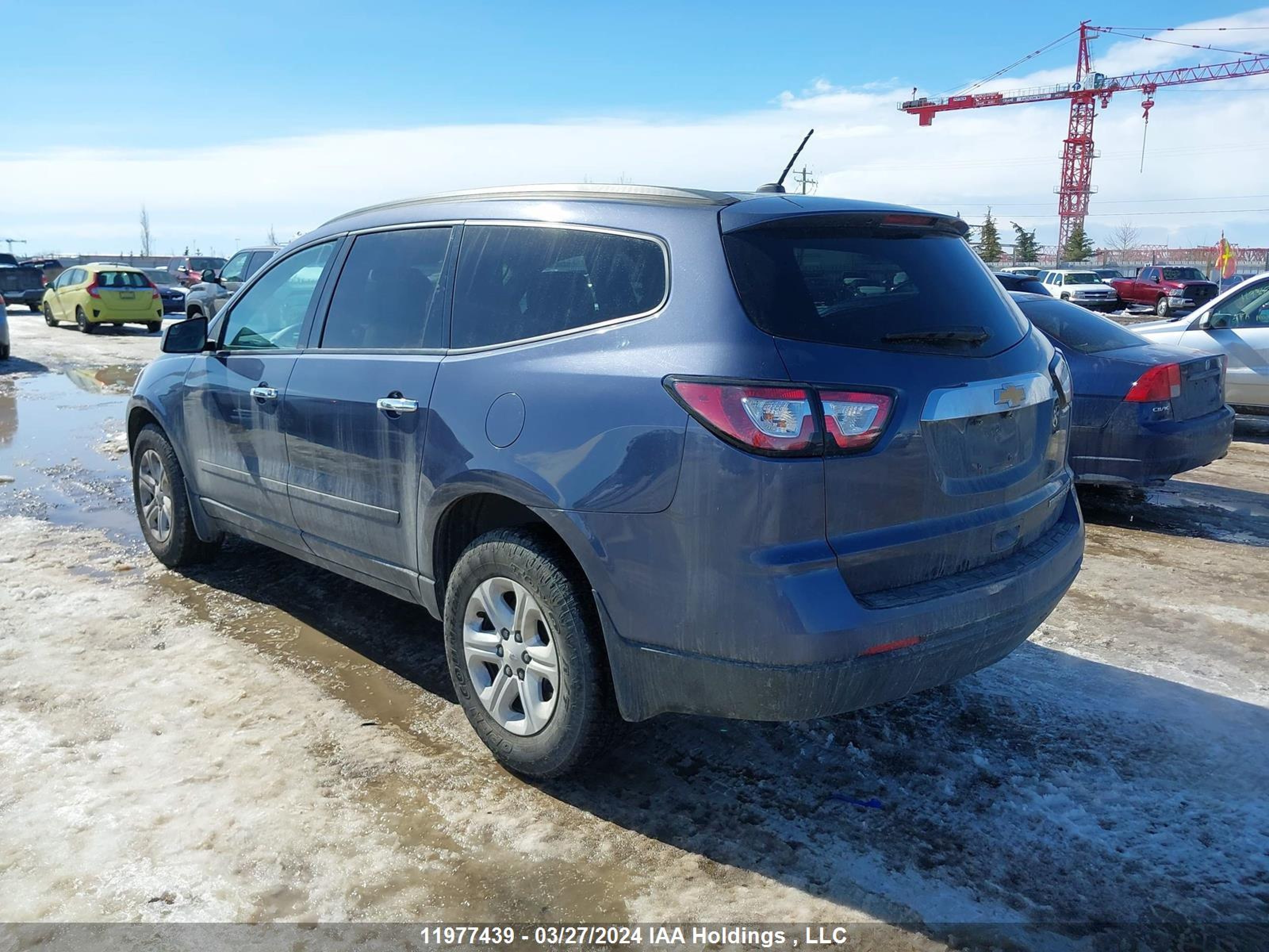 Photo 2 VIN: 1GNKRFKD6EJ304959 - CHEVROLET TRAVERSE 