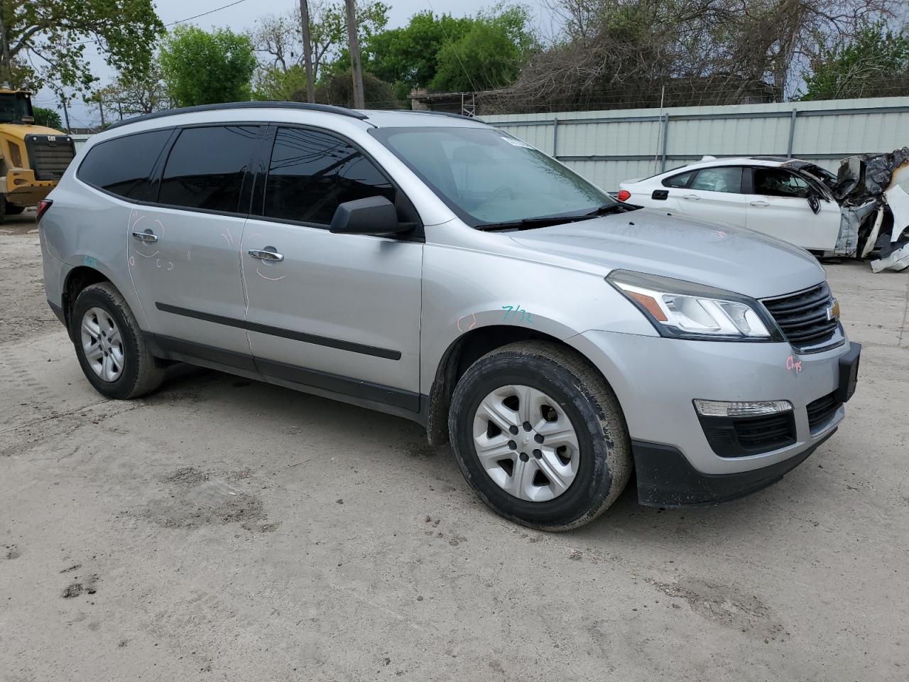 Photo 3 VIN: 1GNKRFKD6HJ343409 - CHEVROLET TRAVERSE 