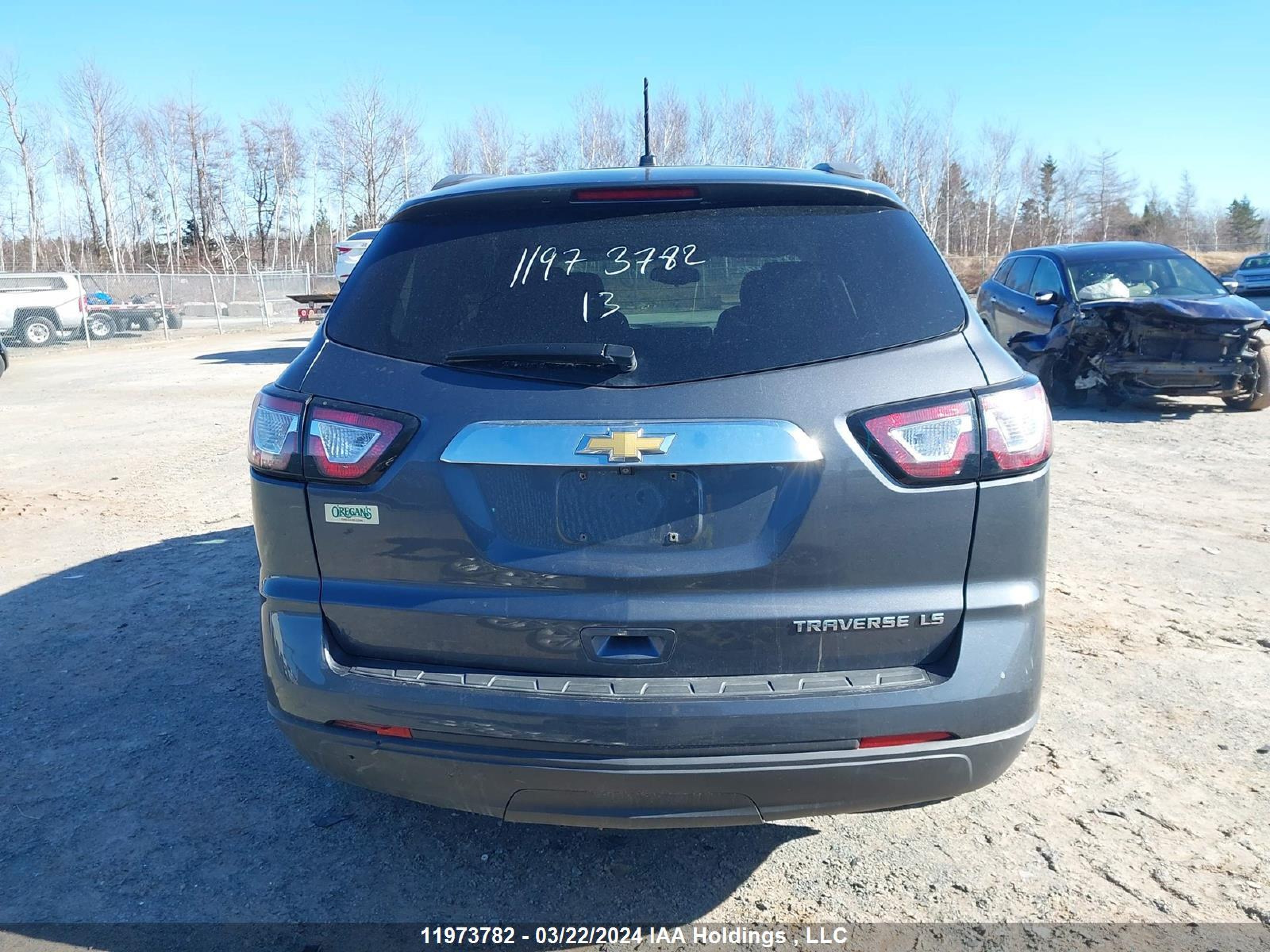 Photo 16 VIN: 1GNKRFKD7DJ130494 - CHEVROLET TRAVERSE 