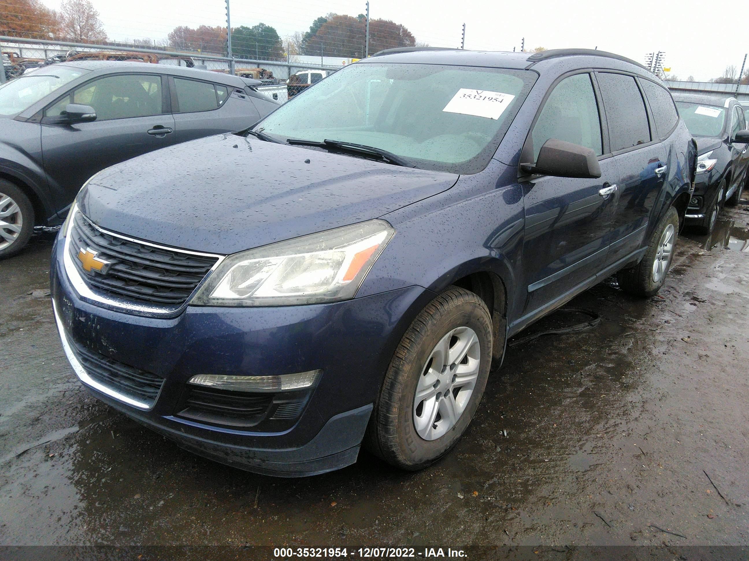 Photo 1 VIN: 1GNKRFKD8EJ139822 - CHEVROLET TRAVERSE 