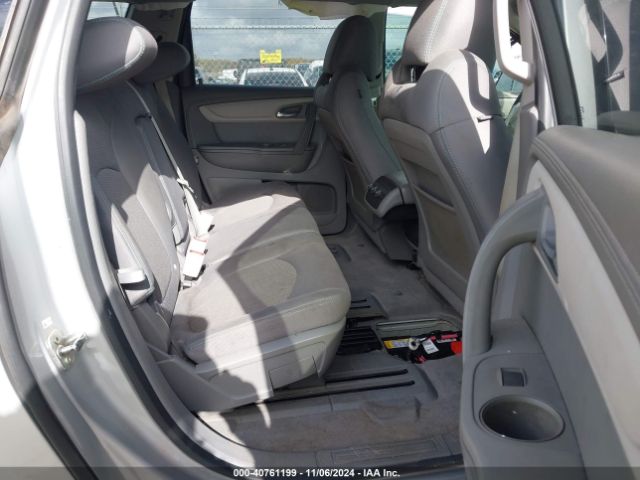 Photo 7 VIN: 1GNKRFKD8GJ220340 - CHEVROLET TRAVERSE 