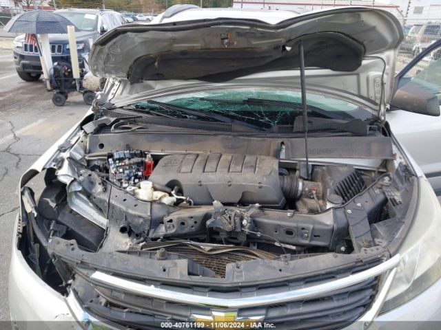 Photo 9 VIN: 1GNKRFKD8GJ220340 - CHEVROLET TRAVERSE 