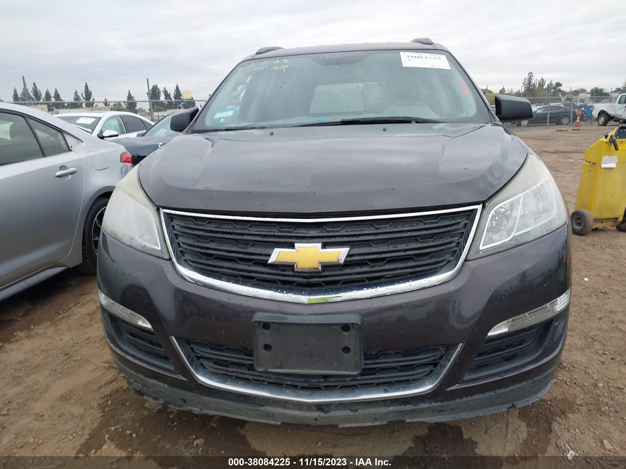 Photo 10 VIN: 1GNKRFKD9FJ311289 - CHEVROLET TRAVERSE 