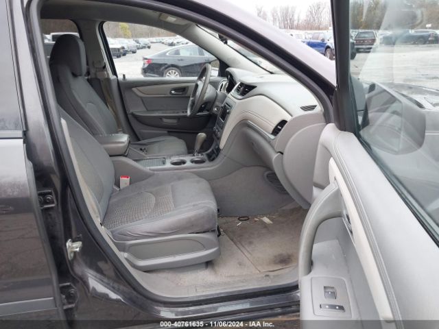 Photo 4 VIN: 1GNKRFKD9FJ356443 - CHEVROLET TRAVERSE 