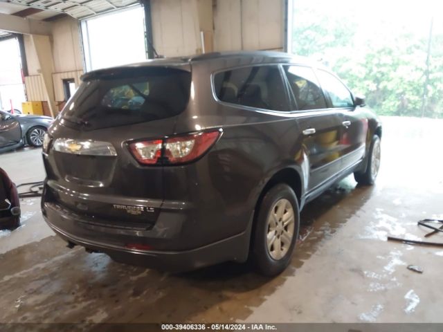 Photo 3 VIN: 1GNKRFKDXEJ338449 - CHEVROLET TRAVERSE 