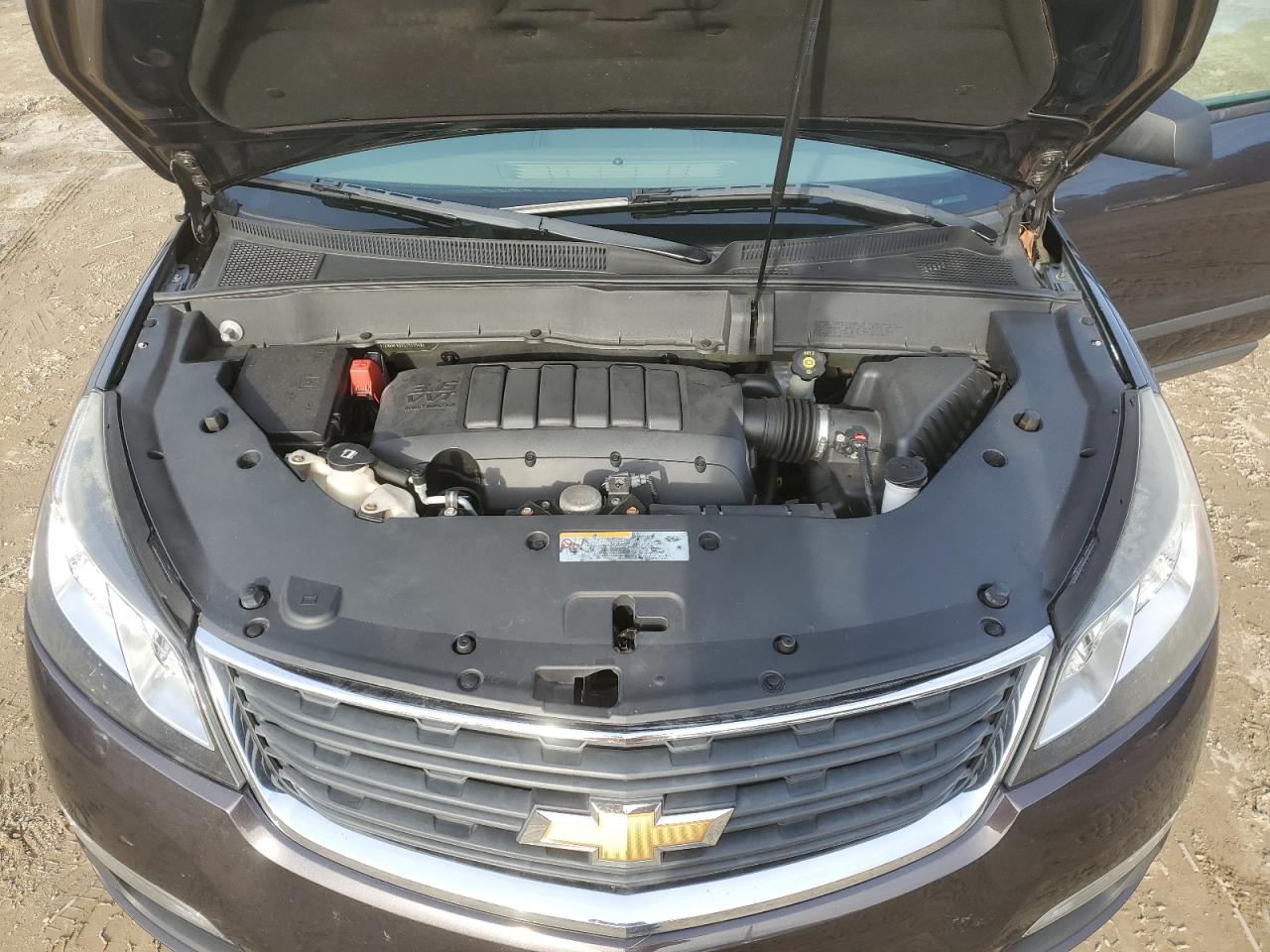 Photo 11 VIN: 1GNKRFKDXGJ333948 - CHEVROLET TRAVERSE 