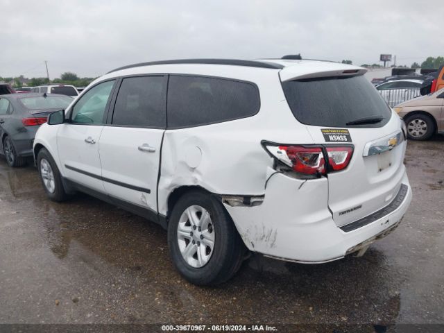 Photo 2 VIN: 1GNKRFKDXHJ324832 - CHEVROLET TRAVERSE 