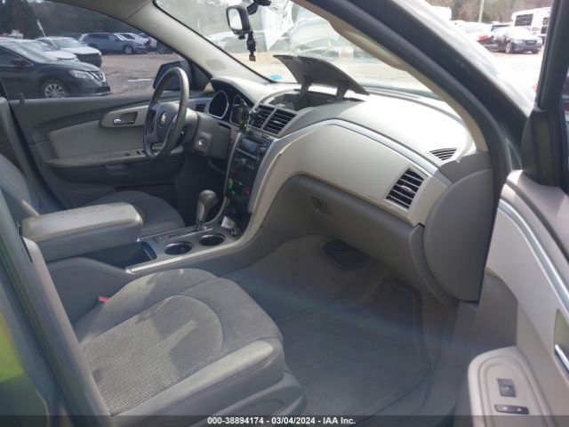 Photo 4 VIN: 1GNKRGED0BJ266674 - CHEVROLET TRAVERSE 