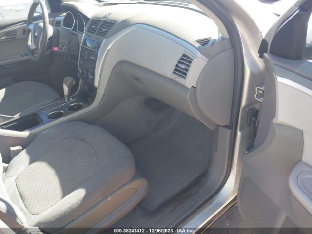 Photo 4 VIN: 1GNKRGED0BJ279425 - CHEVROLET TRAVERSE 