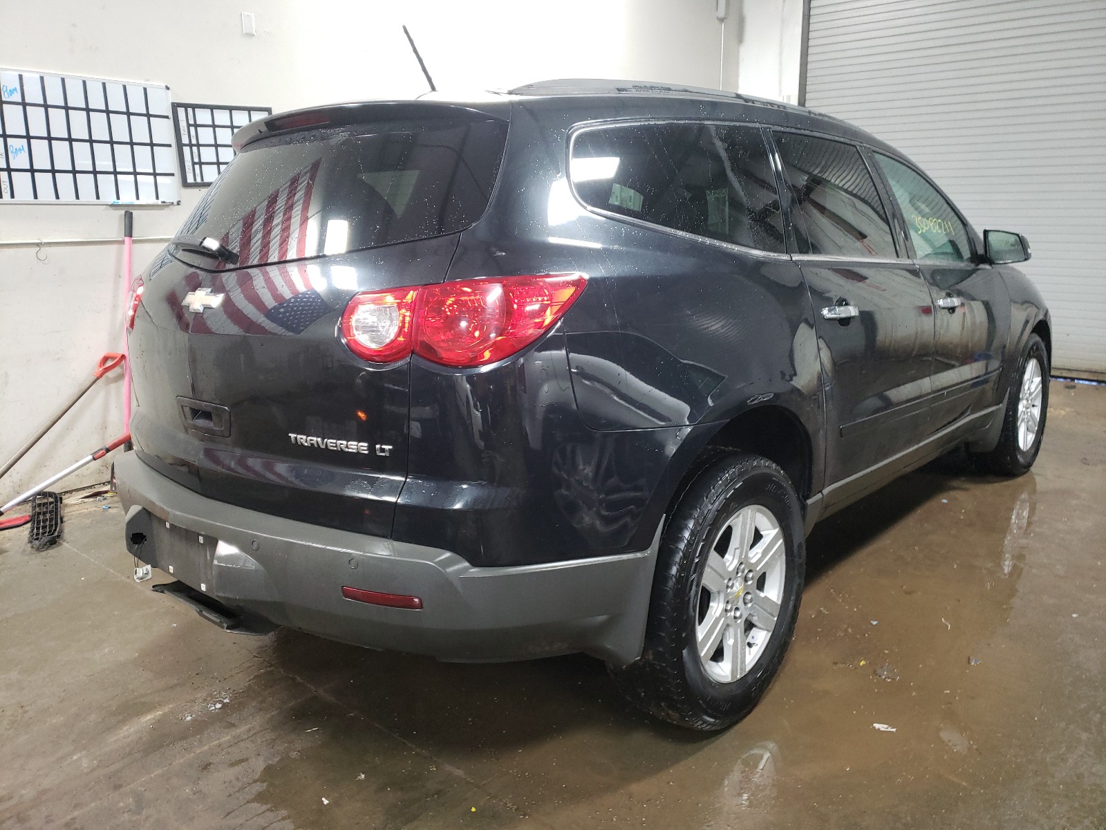 Photo 3 VIN: 1GNKRGED0CJ278258 - CHEVROLET TRAVERSE L 