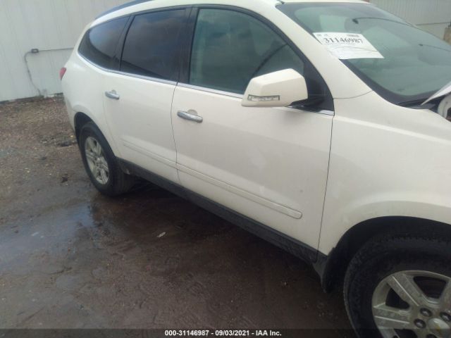 Photo 5 VIN: 1GNKRGED1BJ121353 - CHEVROLET TRAVERSE 