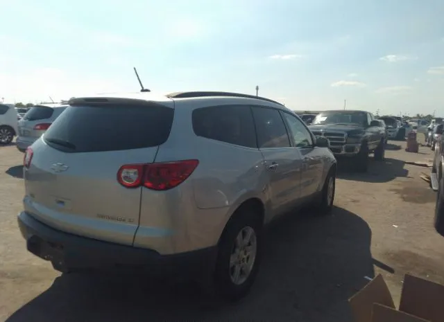 Photo 3 VIN: 1GNKRGED1BJ353984 - CHEVROLET TRAVERSE 