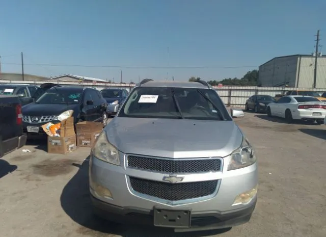 Photo 5 VIN: 1GNKRGED1BJ353984 - CHEVROLET TRAVERSE 