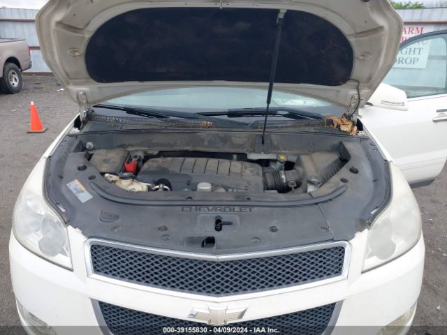 Photo 9 VIN: 1GNKRGED1BJ380909 - CHEVROLET TRAVERSE 