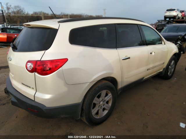 Photo 3 VIN: 1GNKRGED1BJ388864 - CHEVROLET TRAVERSE 