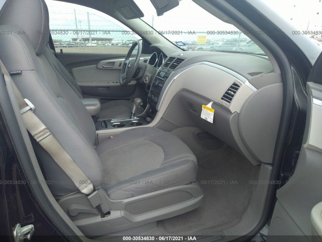 Photo 4 VIN: 1GNKRGED2BJ197504 - CHEVROLET TRAVERSE 