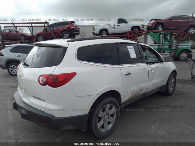 Photo 3 VIN: 1GNKRGED2CJ102893 - CHEVROLET TRAVERSE 