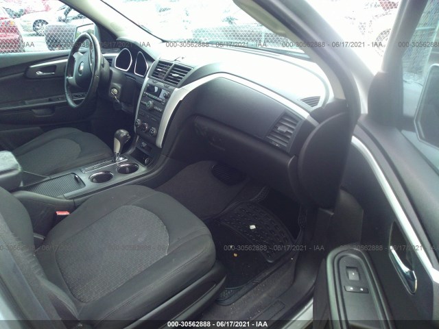 Photo 4 VIN: 1GNKRGED2CJ128670 - CHEVROLET TRAVERSE 