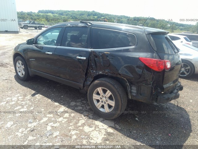 Photo 2 VIN: 1GNKRGED2CJ167355 - CHEVROLET TRAVERSE 