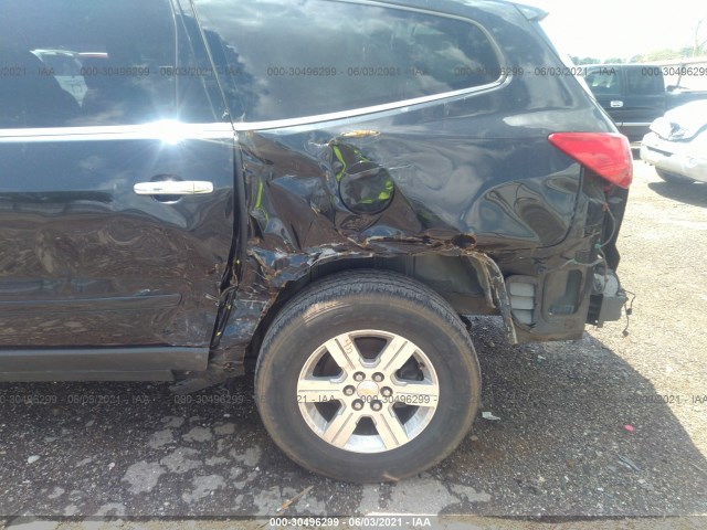 Photo 5 VIN: 1GNKRGED2CJ167355 - CHEVROLET TRAVERSE 