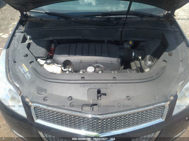 Photo 9 VIN: 1GNKRGED2CJ167355 - CHEVROLET TRAVERSE 