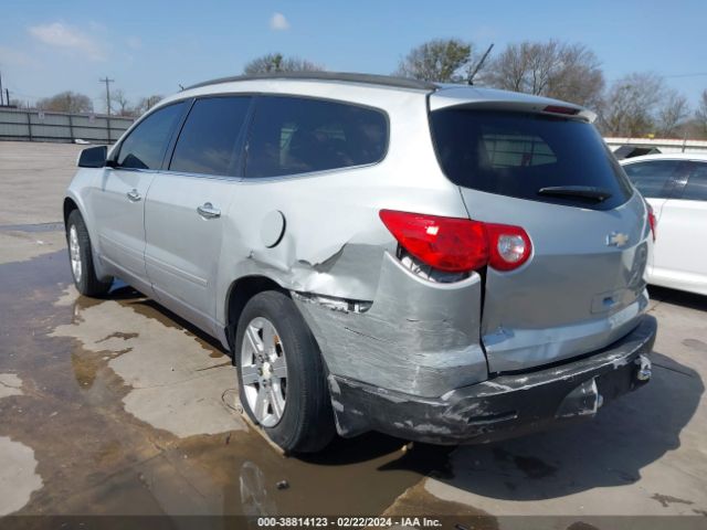 Photo 2 VIN: 1GNKRGED2CJ178775 - CHEVROLET TRAVERSE 