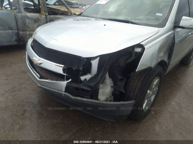 Photo 5 VIN: 1GNKRGED3BJ122391 - CHEVROLET TRAVERSE 