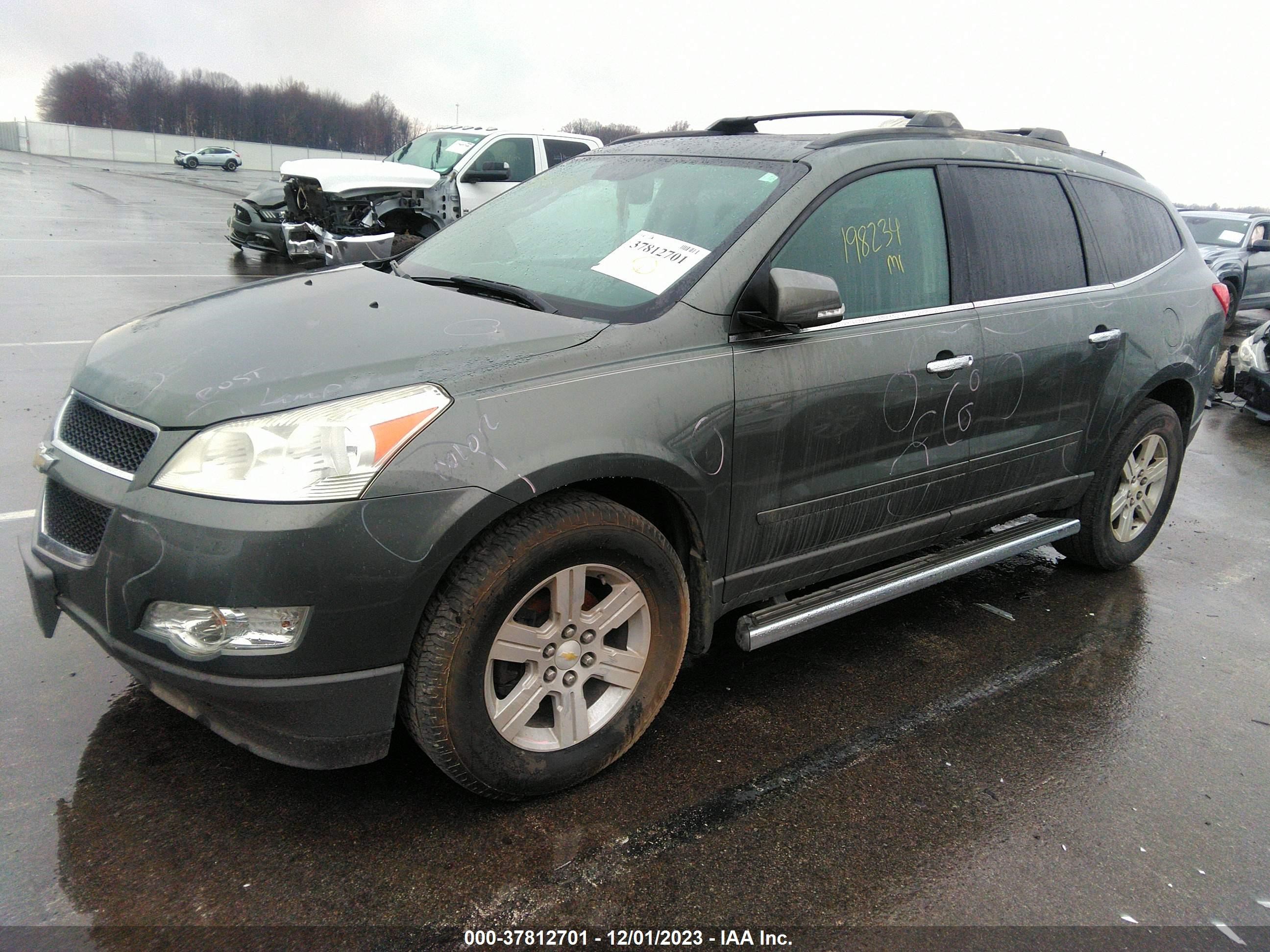 Photo 1 VIN: 1GNKRGED3BJ139126 - CHEVROLET TRAVERSE 