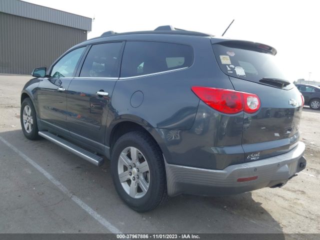 Photo 2 VIN: 1GNKRGED3BJ167461 - CHEVROLET TRAVERSE 