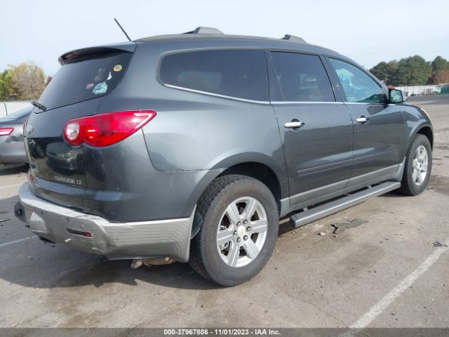 Photo 3 VIN: 1GNKRGED3BJ167461 - CHEVROLET TRAVERSE 