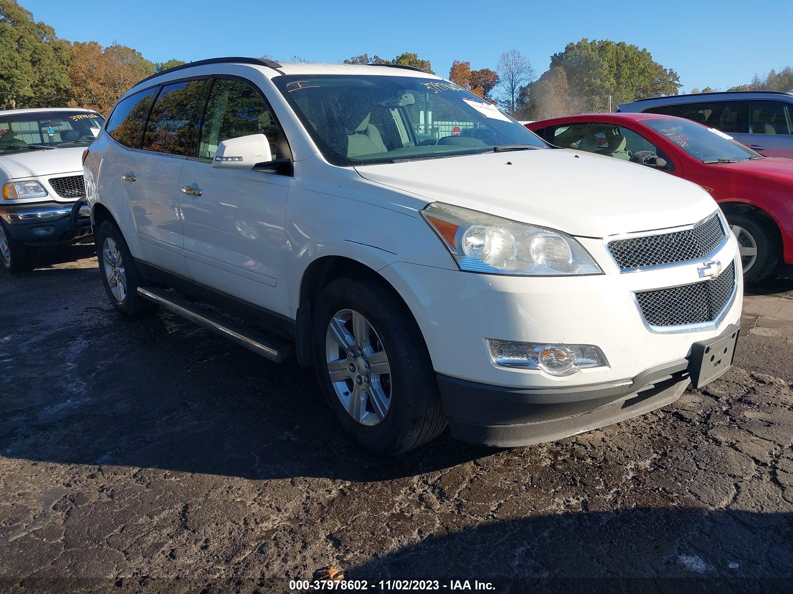 Photo 0 VIN: 1GNKRGED3BJ184633 - CHEVROLET TRAVERSE L 