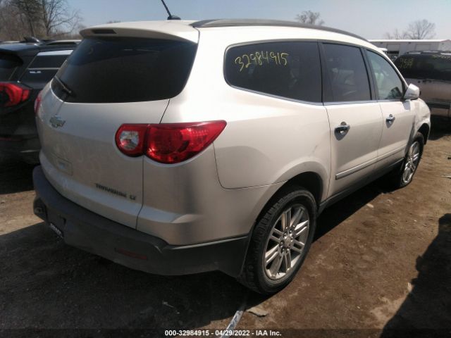 Photo 3 VIN: 1GNKRGED3BJ222572 - CHEVROLET TRAVERSE 