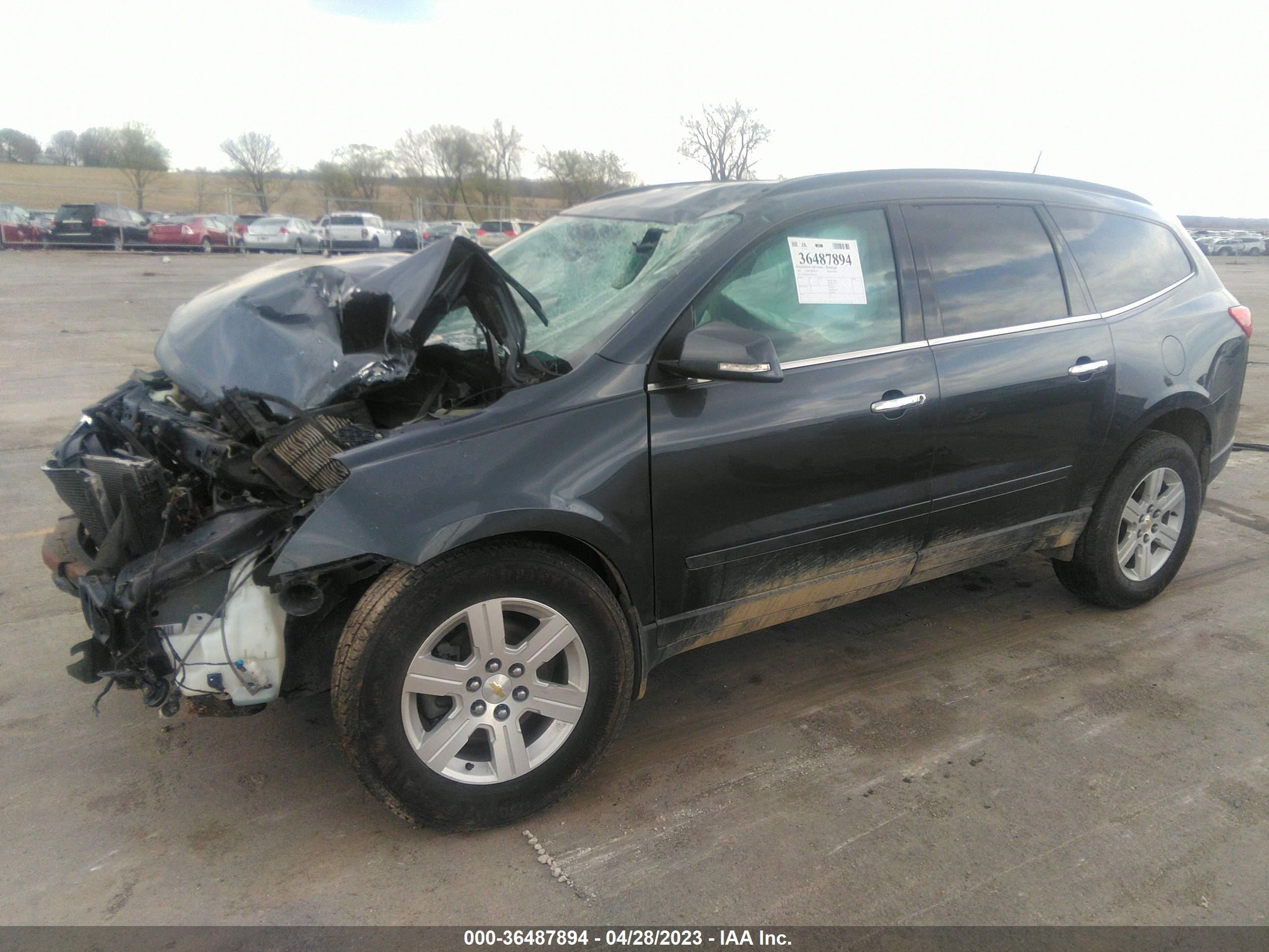 Photo 1 VIN: 1GNKRGED3BJ363691 - CHEVROLET TRAVERSE 