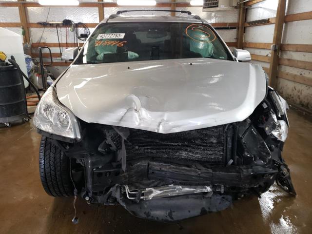 Photo 4 VIN: 1GNKRGED3BJ418446 - CHEVROLET TRAVERSE L 