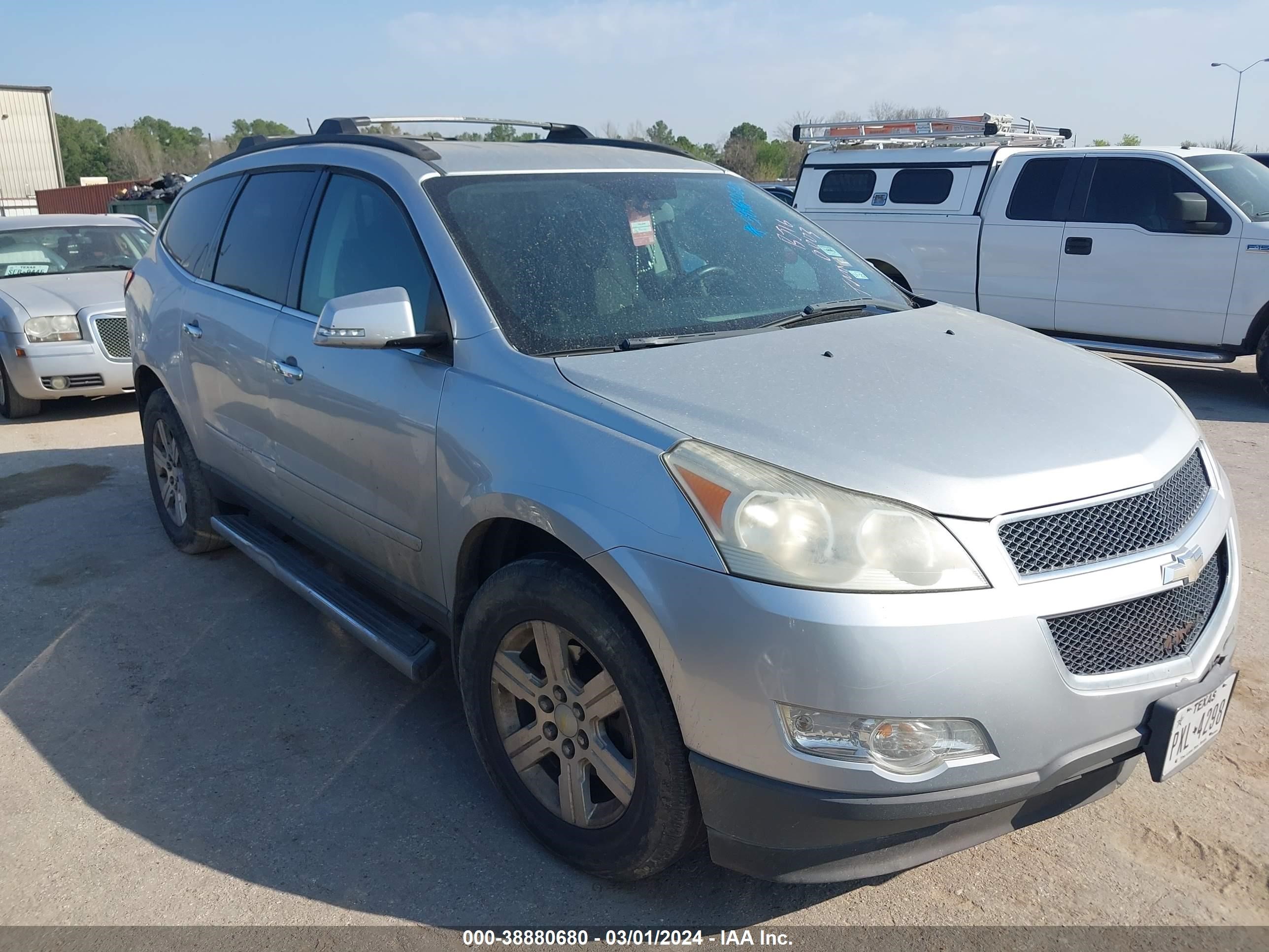 Photo 0 VIN: 1GNKRGED4BJ160003 - CHEVROLET TRAVERSE 