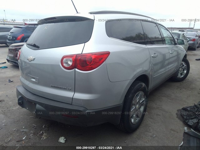 Photo 3 VIN: 1GNKRGED4BJ296647 - CHEVROLET TRAVERSE 