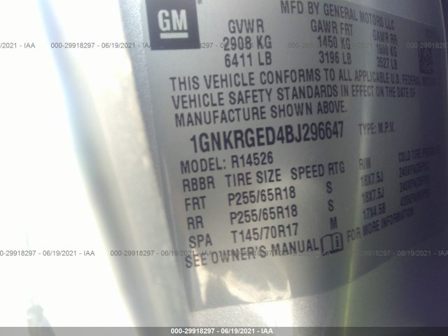 Photo 8 VIN: 1GNKRGED4BJ296647 - CHEVROLET TRAVERSE 