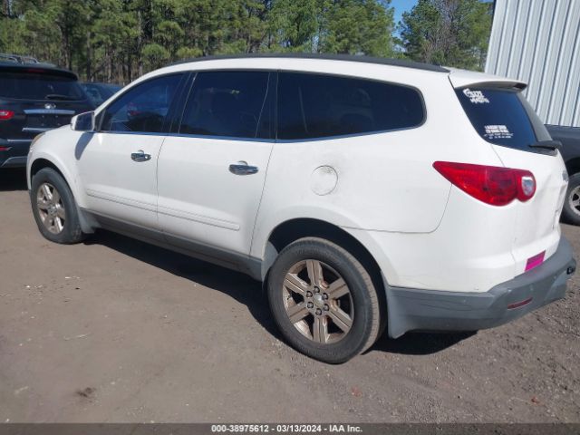 Photo 2 VIN: 1GNKRGED4BJ338363 - CHEVROLET TRAVERSE 