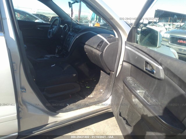 Photo 4 VIN: 1GNKRGED4CJ263178 - CHEVROLET TRAVERSE 