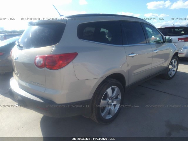 Photo 3 VIN: 1GNKRGED4CJ318048 - CHEVROLET TRAVERSE 