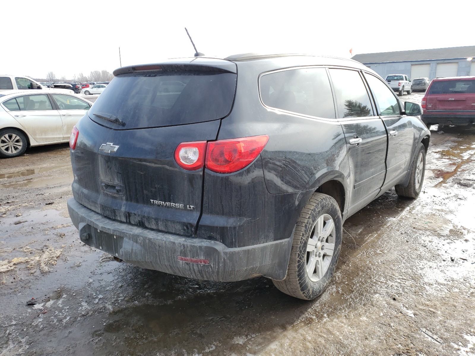 Photo 3 VIN: 1GNKRGED4CJ369601 - CHEVROLET TRAVERSE L 