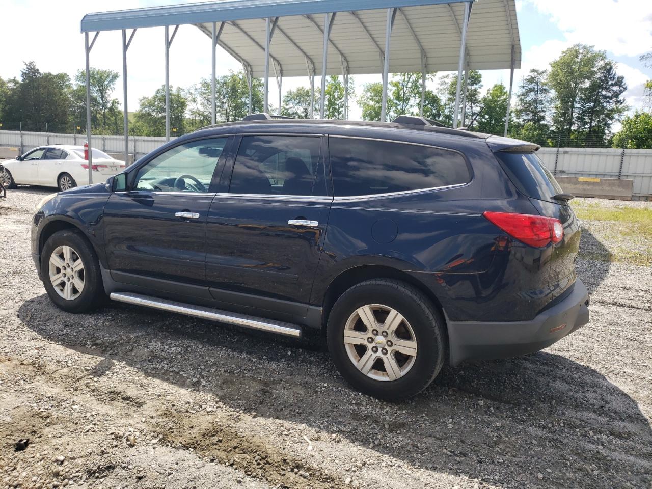 Photo 1 VIN: 1GNKRGED5BJ133120 - CHEVROLET TRAVERSE 