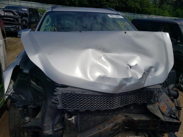 Photo 6 VIN: 1GNKRGED5BJ165405 - CHEVROLET TRAVERSE L 