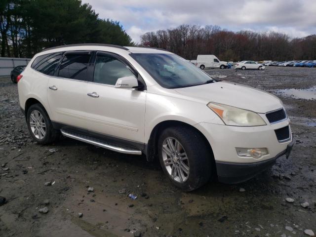 Photo 3 VIN: 1GNKRGED5BJ234447 - CHEVROLET TRAVERSE 