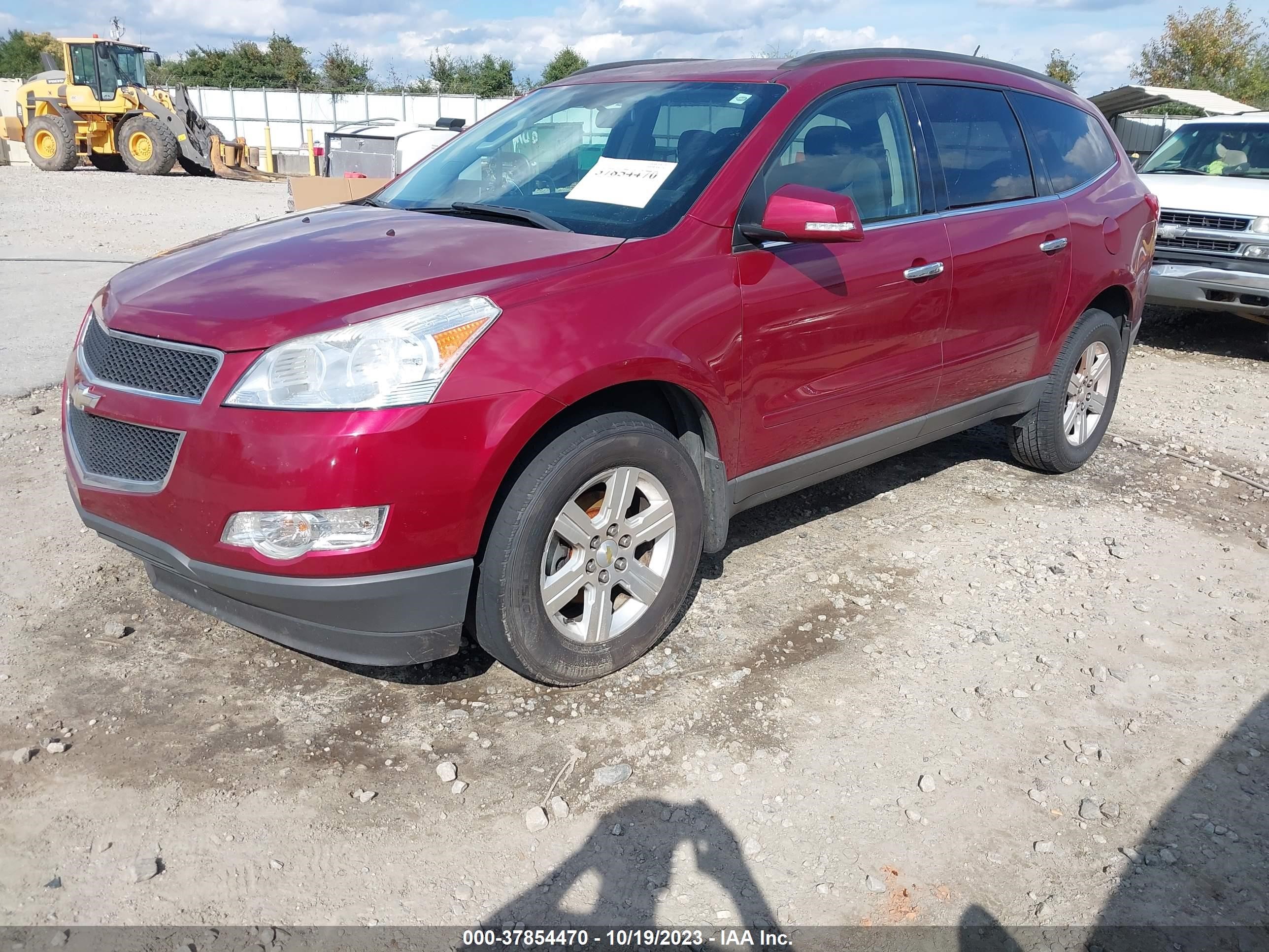 Photo 1 VIN: 1GNKRGED5BJ322530 - CHEVROLET TRAVERSE 